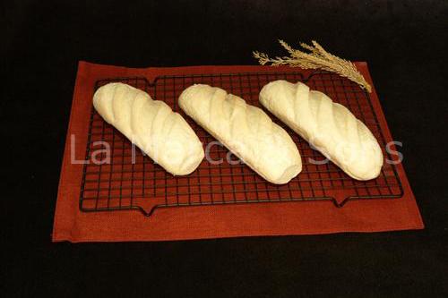 7.5 in. Crusty White Sub (case of 72) - P